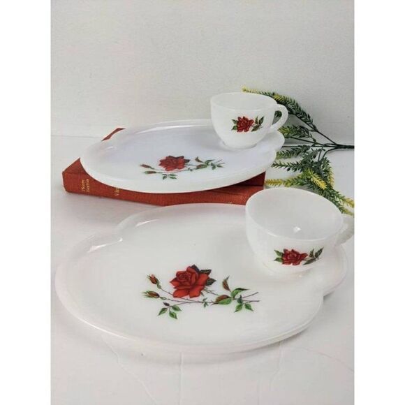 Vintage Federal Glass Snack plate Rosecrest, Red rose - Picture 5 of 8